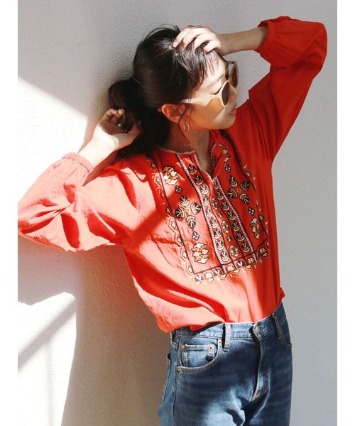 Ungrid（アングリッド）の「エンブロイダリーギャザースリーブブラウス（シャツ/ブラウス・レディース・ブラック/レッド/オフホワイト・FREE）」の14枚目の写真