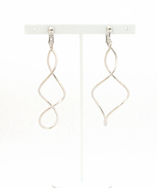 colleca la（コレカラ）の「ツイストフレームのフックピアス・イヤリング（ピアス（両耳用）・レディース・A/B/C/D・FREE）」の13枚目の写真