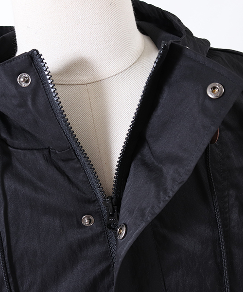 CAMBIO（カンビオ）の「mj5719 - Switch Anorak Jacket　アノラックパーカー（マウンテンパーカー・メンズ・ブラック/オリーブ・S/M/L）」の12枚目の写真