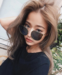 TRUNC 88�i�g�����N�G�C�e�B�[�G�C�g�j�́uChilling sunglasses�i�T���O���X�j�v