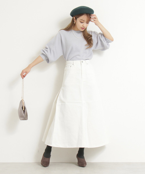 N.(N. Natural Beauty Basic)(エヌエヌナチュラルビューティーベーシック)の「◆サイドフレアデニムマキシスカート(デニムスカート・レディース・ホワイト/ベージュ/ブルー・SMALL/MEDIUM)」の4枚目の写真