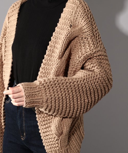 PAGEBOY（ページボーイ）の「ハンドニットケーブルカーディガン（カーディガン/ボレロ・レディース・ベージュ/オフホワイト・FREE）」の13枚目の写真