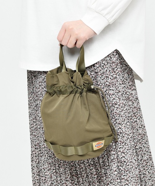 Dickies（ディッキーズ）の「【Dickies/ディッキーズ】別注2way巾着バッグ（ショルダーバッグ・レディース・ブラック/ベージュ/カーキ・FREE）」の17枚目の写真