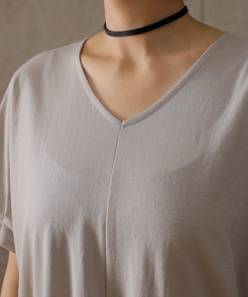 amorous insense（アモラスインセンス）の「トリコットタックドルマンワンピース（ワンピース・レディース・ブラック/グレイッシュベージュ・MEDIUM）」の13枚目の写真