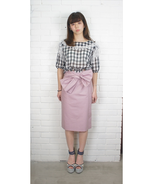 made in HEAVEN(メイドインヘブン)の「Emily top(シャツ/ブラウス・レディース・ブラック/グレー・ONE SIZE)」の1枚目の写真