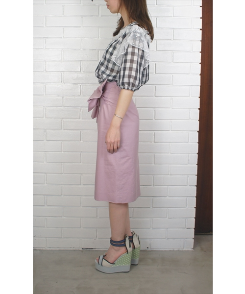 made in HEAVEN(メイドインヘブン)の「Emily top(シャツ/ブラウス・レディース・ブラック/グレー・ONE SIZE)」の3枚目の写真