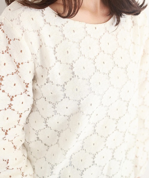 Amulet（アミュレット）の「レース地♪花柄シンプルブラウス♪きれいめデザイン♪（シャツ/ブラウス・レディース・ホワイト/ブラック・F）」の3枚目の写真