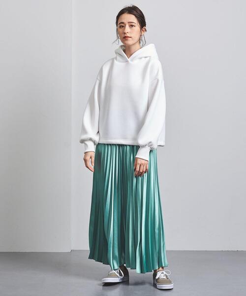 UNITED ARROWS（ユナイテッドアローズ）の「＜STYLE for LIVING＞サテン プリーツ ロングスカート†（スカート・レディース・ライム/ベージュ/イエロー・FREE）」の22枚目の写真