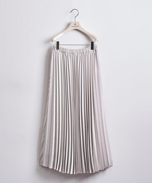 UNITED ARROWS（ユナイテッドアローズ）の「＜STYLE for LIVING＞サテン プリーツ ロングスカート†（スカート・レディース・ライム/ベージュ/イエロー・FREE）」の9枚目の写真