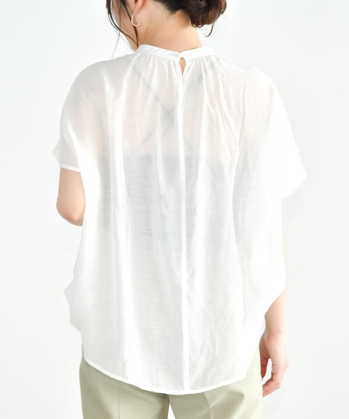 Ambre Neige（アンブルネージュ）の「ギャザーブラウス／【WEB/EC限定商品】（シャツ/ブラウス・レディース・パープル/ホワイト/グリーン・FREE）」の5枚目の写真