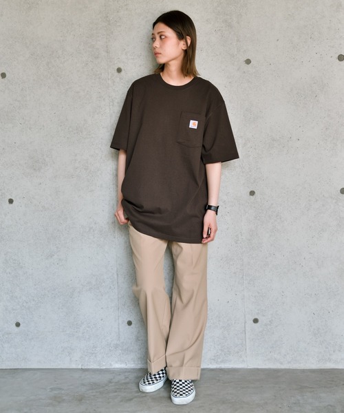 Carhartt(カーハート)の「Carhartt カーハート CRHTT87 S/S ポケット付き クルーネック Tシャツ(Tシャツ/カットソー・メンズ・ホワイト/チャコールグレー/ブラック/ダークブラウン/オレンジ/ブルー/タン/グリーン/グレー/ネイビー/マルーン/ブルー系その他/グリーン系その他/オレンジ系その他/ブルー系その他2・S/M/L/XL)」の16枚目の写真
