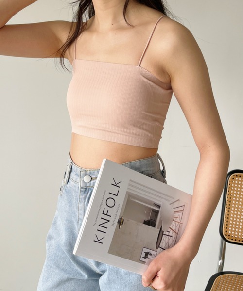 CLEA（クレア）の「カップ付きシームレスブラトップ（チューブトップ・レディース・ホワイト/ブラック/ピンクベージュ/ブルー/ミント/ピンク/グレー・FREE）」の16枚目の写真