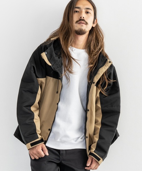Rocky Monroe(ロッキーモンロー)の「タスラン ショート丈BIGマウンテンパーカー(マウンテンパーカー・メンズ・ブラウン/ベージュ/ブラック/ホワイト・M/L)」の1枚目の写真
