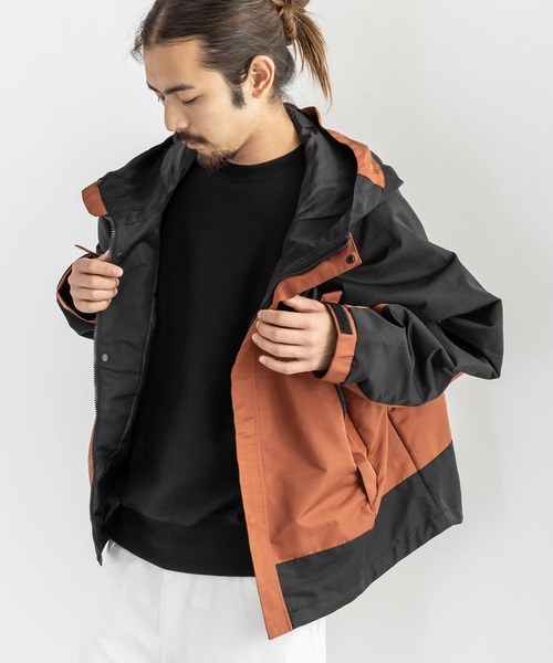 Rocky Monroe(ロッキーモンロー)の「タスラン ショート丈BIGマウンテンパーカー(マウンテンパーカー・メンズ・ブラウン/ベージュ/ブラック/ホワイト・M/L)」の4枚目の写真