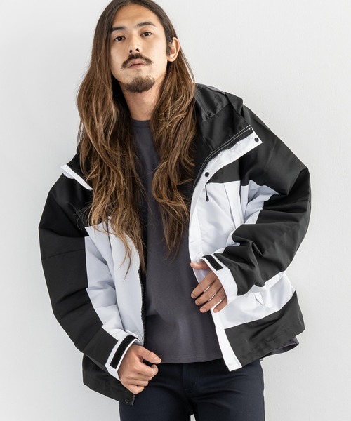 Rocky Monroe(ロッキーモンロー)の「タスラン ショート丈BIGマウンテンパーカー(マウンテンパーカー・メンズ・ブラウン/ベージュ/ブラック/ホワイト・M/L)」の2枚目の写真