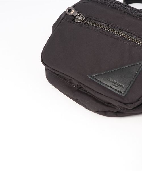 ADAM PATEK(アダムパテック)の「ADAM PATEK / 【Nob】BREATHATEC POCKET BODYBAG ( AMPK-B061 )(ボディバッグ/ウエストポーチ・メンズ・ブラック/ネイビー・ONESIZE)」の4枚目の写真
