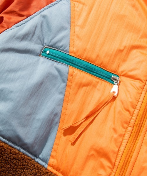 rehacer(レアセル)の「rehacer : Over Size Joint Boa Jacket /オーバーサイズ ジョイント ボアジャケット(ブルゾン・メンズ・オレンジ/グリーン・MEDIUM/LARGE/X-LARGE)」の8枚目の写真