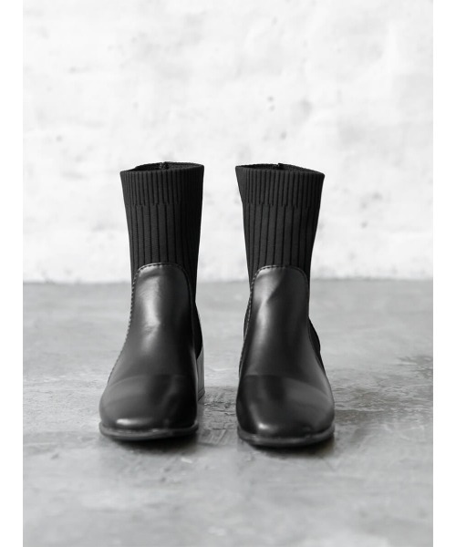 amel（エイメル）の「スクエアトゥソックスブーツ（ブーツ・レディース・ブラック・23.5cm/24.5cm/23.0cm/24.0cm）」の7枚目の写真