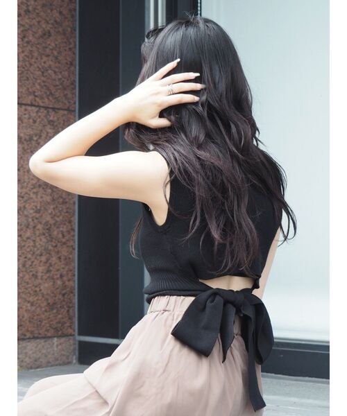 EVRIS（エヴリス）の「バックリボンリブニット（タンクトップ・レディース・ホワイト/ブルー/ブラック/ピンク・FREE）」の15枚目の写真