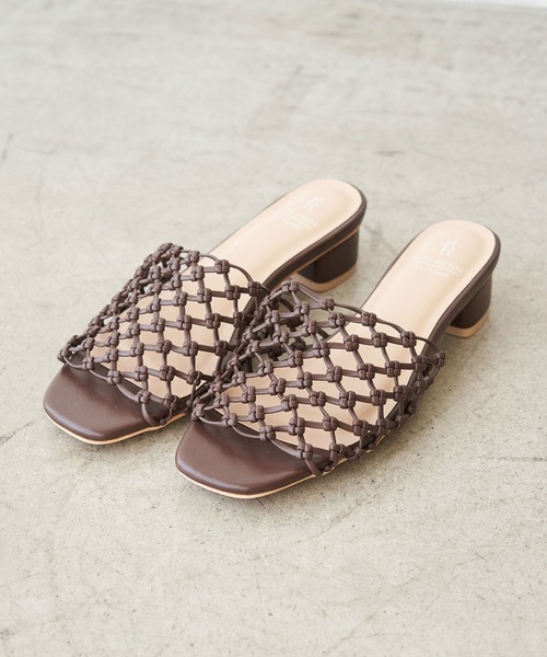 ROPE' PICNIC（ロペピクニック）の「ハンドメッシュラウンドヒールミュール（サンダル・レディース・ブラック/ダークブラウン/シルバー・23.0cm/23.5cm/24.0cm/24.5cm）」の10枚目の写真