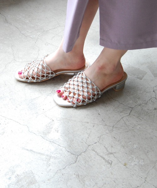 ROPE' PICNIC（ロペピクニック）の「ハンドメッシュラウンドヒールミュール（サンダル・レディース・ブラック/ダークブラウン/シルバー・23.0cm/23.5cm/24.0cm/24.5cm）」の11枚目の写真