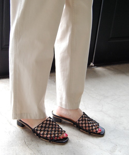 ROPE' PICNIC（ロペピクニック）の「ハンドメッシュラウンドヒールミュール（サンダル・レディース・ブラック/ダークブラウン/シルバー・23.0cm/23.5cm/24.0cm/24.5cm）」の13枚目の写真