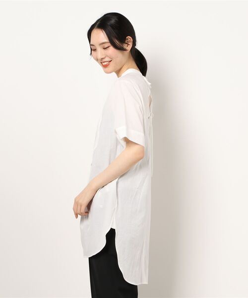 CASA FLINE（カーサフライン）の「サイド開きチュニックトップス（シャツ/ブラウス・レディース・ホワイト・FREE）」の10枚目の写真