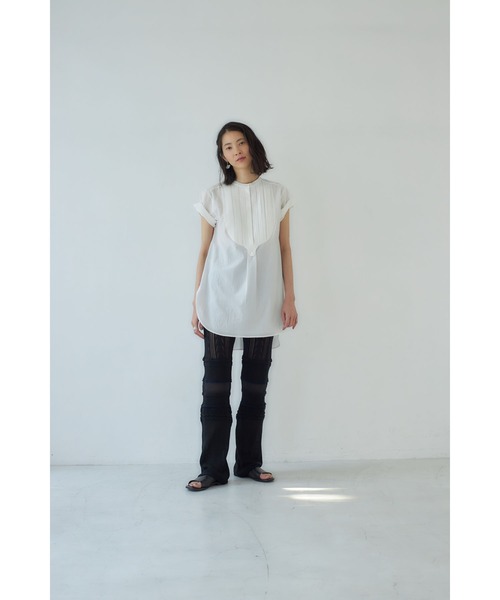 CASA FLINE（カーサフライン）の「サイド開きチュニックトップス（シャツ/ブラウス・レディース・ホワイト・FREE）」の4枚目の写真