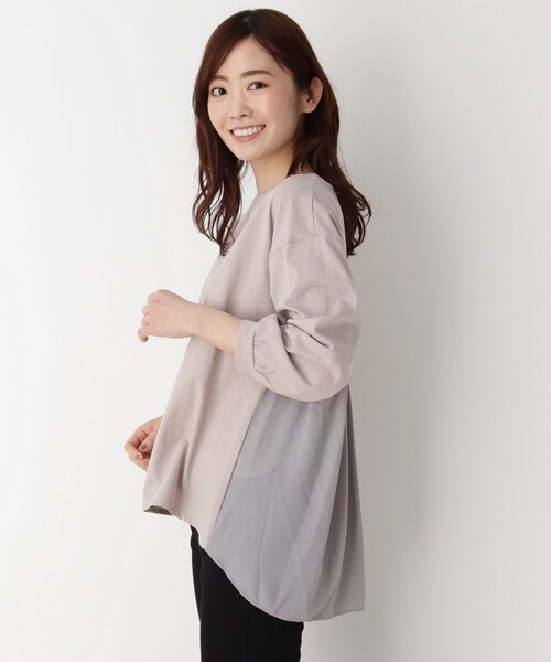 pink adobe（ピンクアドベ）の「◆【M～LL】バックシフォンプリーツプルオーバー（Tシャツ/カットソー・レディース・ライトグレー/ブラック/グリーン/アイボリー・40/38/42）」の3枚目の写真