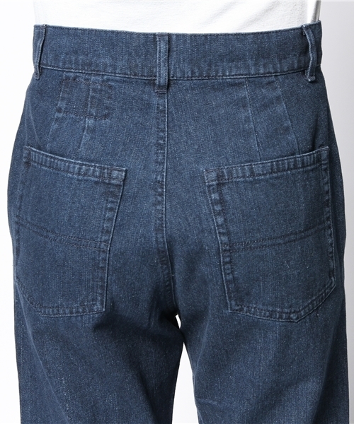 Kastane（カスタネ）の「【Kastane】断ち切りデニムパンツ（デニムパンツ・レディース・ブラック/ブルー・MEDIUM/SMALL）」の6枚目の写真