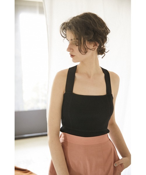 BLACK BY MOUSSY(ブラックバイマウジー)の「back cross knit camisole(バッククロスニットキャミソール)(キャミソール・レディース・サックスブルー/ブラック・FREE)」の11枚目の写真