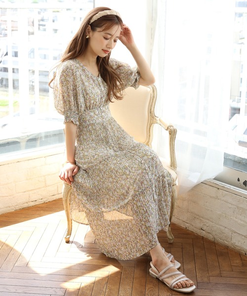 one after another NICE CLAUP（ワンアフターアナザーナイスクラップ）の「プリーツガウンワンピース（ワンピース・レディース・ブルー系その他/イエロー系その他/ドット・FREE）」の12枚目の写真