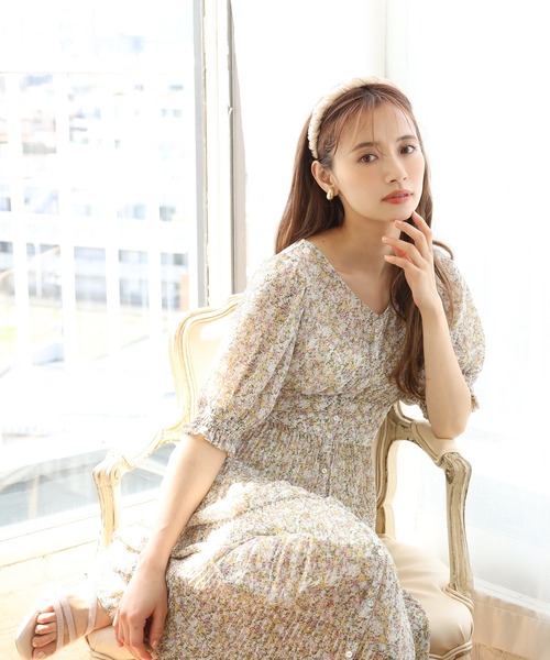 one after another NICE CLAUP（ワンアフターアナザーナイスクラップ）の「プリーツガウンワンピース（ワンピース・レディース・ブルー系その他/イエロー系その他/ドット・FREE）」の9枚目の写真