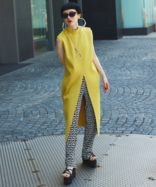 Narcissus（ナルシス）の「【Narcissus】プリーツパンツ（その他パンツ・レディース・ブラック/ブルー・FREE）」の3枚目の写真