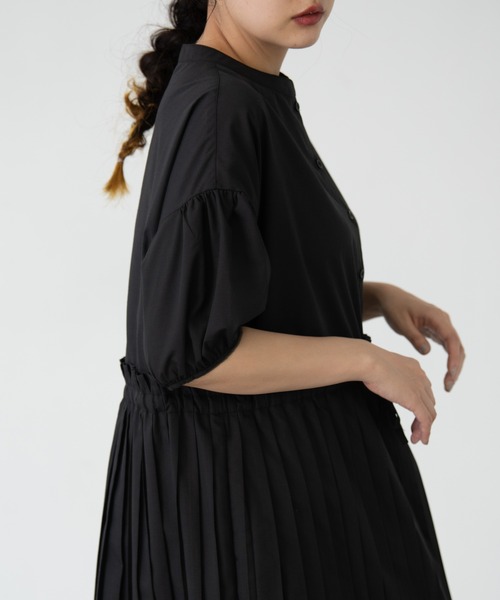 EDIT Gris（エディットグリ）の「【再販/2023新色登場】半袖パフスリーブプリーツワンピース（ワンピース・レディース・ブラック/レッド/ライトブルー・FREE）」の20枚目の写真