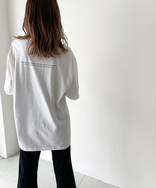 CANAL JEAN(キャナルジーン)の「via j(ヴィアジェイ) 転写ロゴ半袖Tシャツ(Tシャツ/カットソー・レディース・ホワイト/グレー・ONE SIZE)」の4枚目の写真