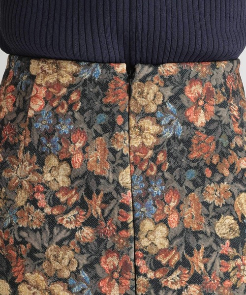 Andemiu（アンデミュウ）の「ゴブランタイトスカート217156（スカート・レディース・ブラック/ベージュ/ブルー/グレー/ライトベージュ/イエロー・SMALL/MEDIUM/X-SMALL）」の21枚目の写真