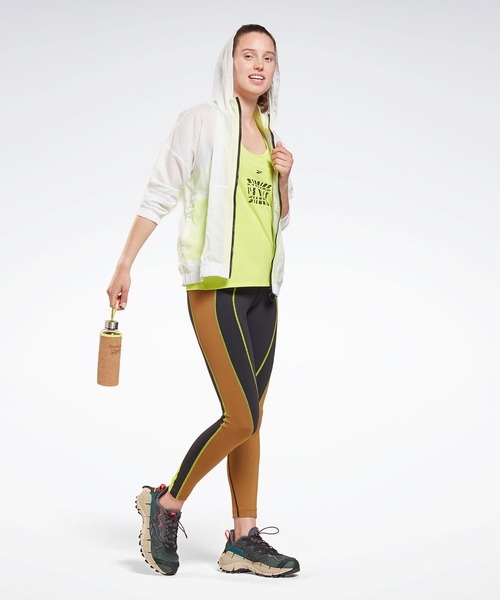 Reebok(リーボック)の「レズミルズ アクティブチル アスレチック タンクトップ (タンクトップ・レディース・ブラック/イエロー・XX-LARGE/SMALL/X-SMALL/X-LARGE/MEDIUM/LARGE)」の13枚目の写真