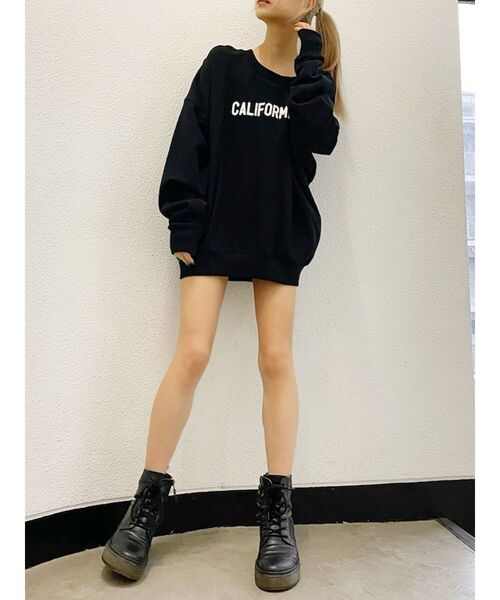 GYDA（ジェイダ）の「CALIFORMANIA BUNNYスウェットトップス