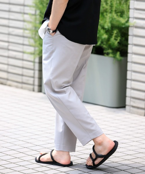 ITEMS URBANRESEARCH（アイテムズ アーバンリサーチ）の「センタープレス TRスラックス（その他パンツ・メンズ・グレー/ベージュ/ブルー/ブラック・MEDIUM/LARGE）」の12枚目の写真