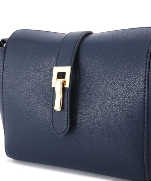 NATURAL BEAUTY BASIC（ナチュラルビューティーベーシック）の「プルアップメタルミニショルダー（ショルダーバッグ・レディース・ネイビー/オフホワイト/マスタード・ﾌﾘ-）」の12枚目の写真