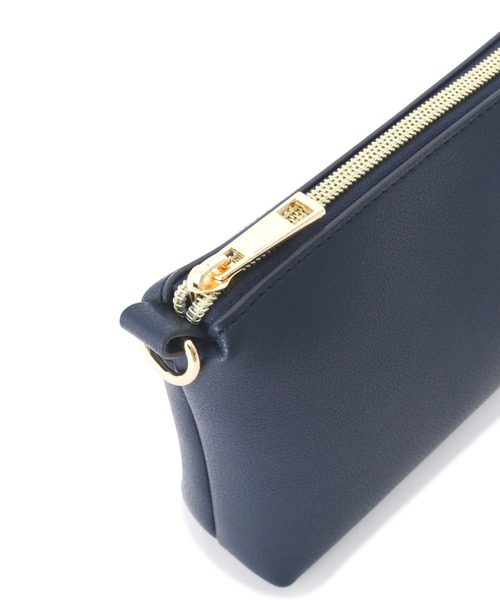 NATURAL BEAUTY BASIC（ナチュラルビューティーベーシック）の「プルアップメタルミニショルダー（ショルダーバッグ・レディース・ネイビー/オフホワイト/マスタード・ﾌﾘ-）」の20枚目の写真