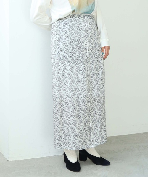 nitca（ニトカ）の「キカバナプリント　バックスリットスカート（スカート・レディース・ホワイト/オレンジ・FREE）」の18枚目の写真