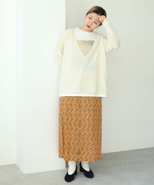 nitca（ニトカ）の「キカバナプリント　バックスリットスカート（スカート・レディース・ホワイト/オレンジ・FREE）」の7枚目の写真