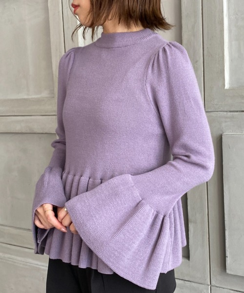 moment+（モーメントプラス）の「12G ペプラムフリル モックネックニットプルオーバー（ニット/セーター・レディース・ブラック/パープル/ライトベージュ・FREE）」の8枚目の写真