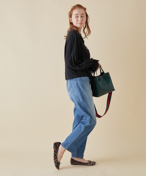 MADEMOISELLE ROPE'(マドモアゼル ロペ)の「袖レースエアリーブラウス(シャツ/ブラウス・レディース・ブラック/ホワイト/パープル系その他2・38)」の9枚目の写真