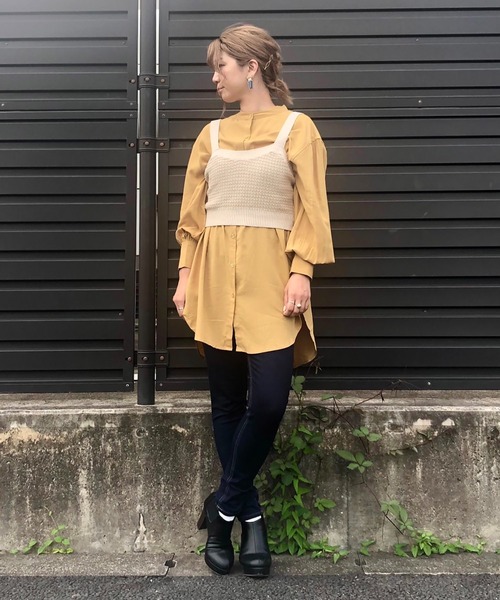 FREE'S MART（フリーズマート）の「【Sシリーズ対応】◇ハイウエストボタンフライスキニーデニムパンツ（デニムパンツ・レディース・ブラック系その他/ワンウォッシュ/ライトインディゴブルー・SMALL/X-SMALL/MEDIUM）」の22枚目の写真