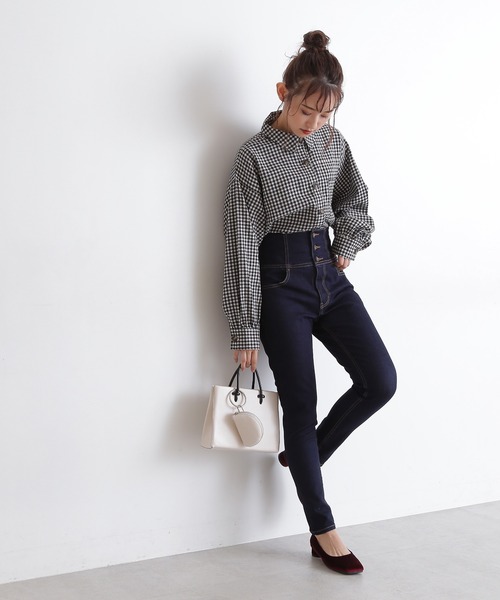 FREE'S MART（フリーズマート）の「【Sシリーズ対応】◇ハイウエストボタンフライスキニーデニムパンツ（デニムパンツ・レディース・ブラック系その他/ワンウォッシュ/ライトインディゴブルー・SMALL/X-SMALL/MEDIUM）」の16枚目の写真