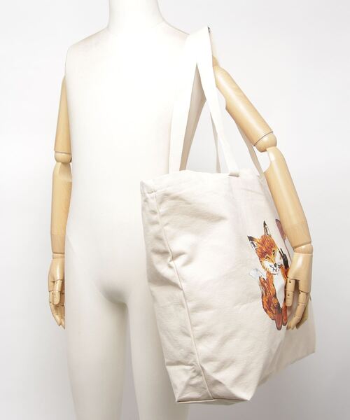 Maison Kitsune（メゾンキツネ）の「ALL RIGHT FOX XXL TOTE BAG