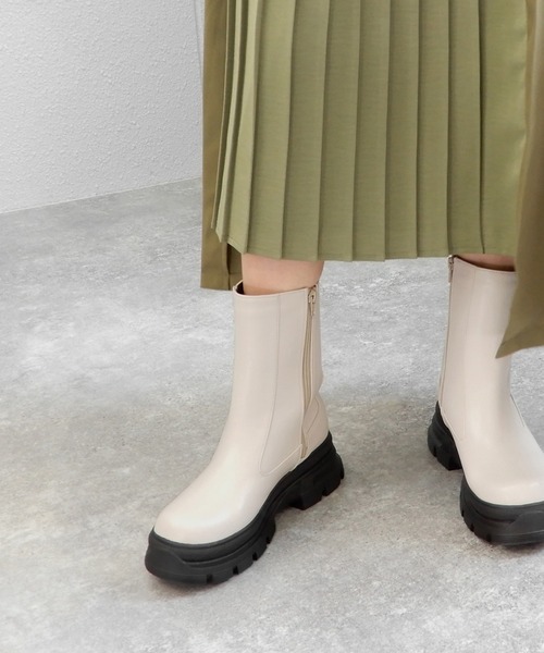 minia（ミニア）の「トラックソールミドルブーツ　◆（ブーツ・レディース・ブラック/ダークブラウン/アイボリー・LL/S/M/L）」の9枚目の写真